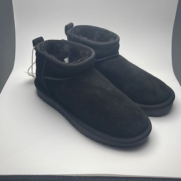 CUSHIONAIRE Women's Genuine Suede pull on boot 6 BLACK - Picture 1 of 7